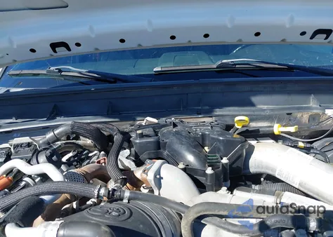 2015 Ford F-250 Lariat из США, поврежденный, VIN 1FT7W2BT7FED38748